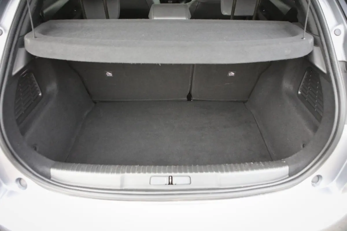 1.2 PT Perform. Line | Navigatie | Carplay | Android Auto | Alcantara |