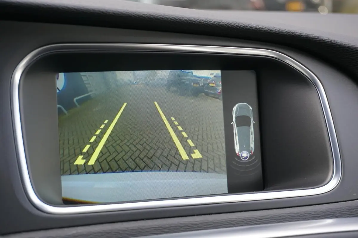 2.0 D2 Inscription * DEALER ONDERHOUDEN * + PANO / LEDER / MEMORY / CAMERA