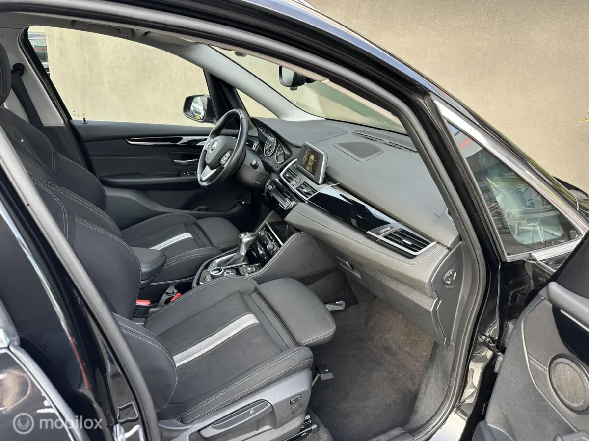 225xe iPerformance Centennial