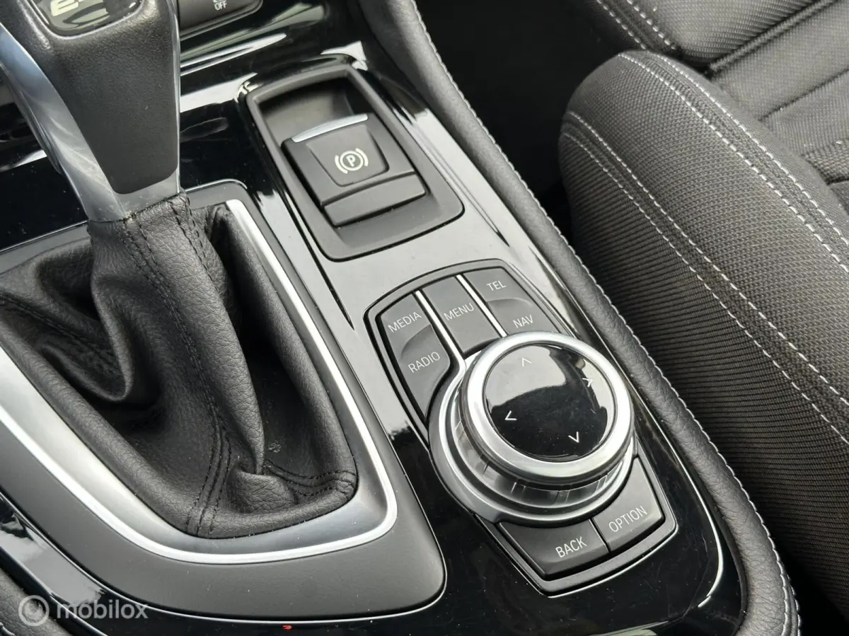 225xe iPerformance Centennial