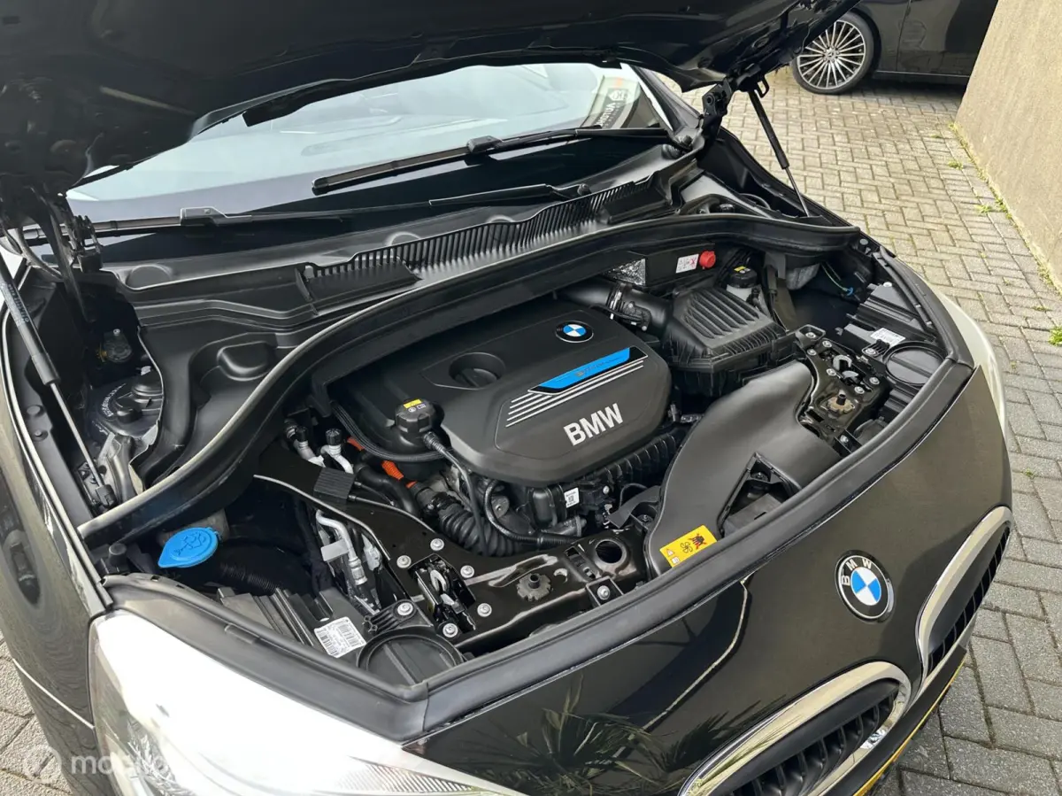 225xe iPerformance Centennial