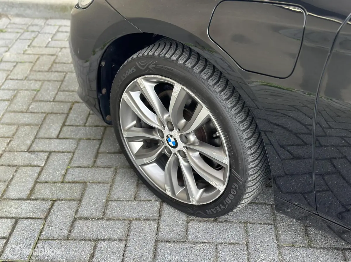 225xe iPerformance Centennial