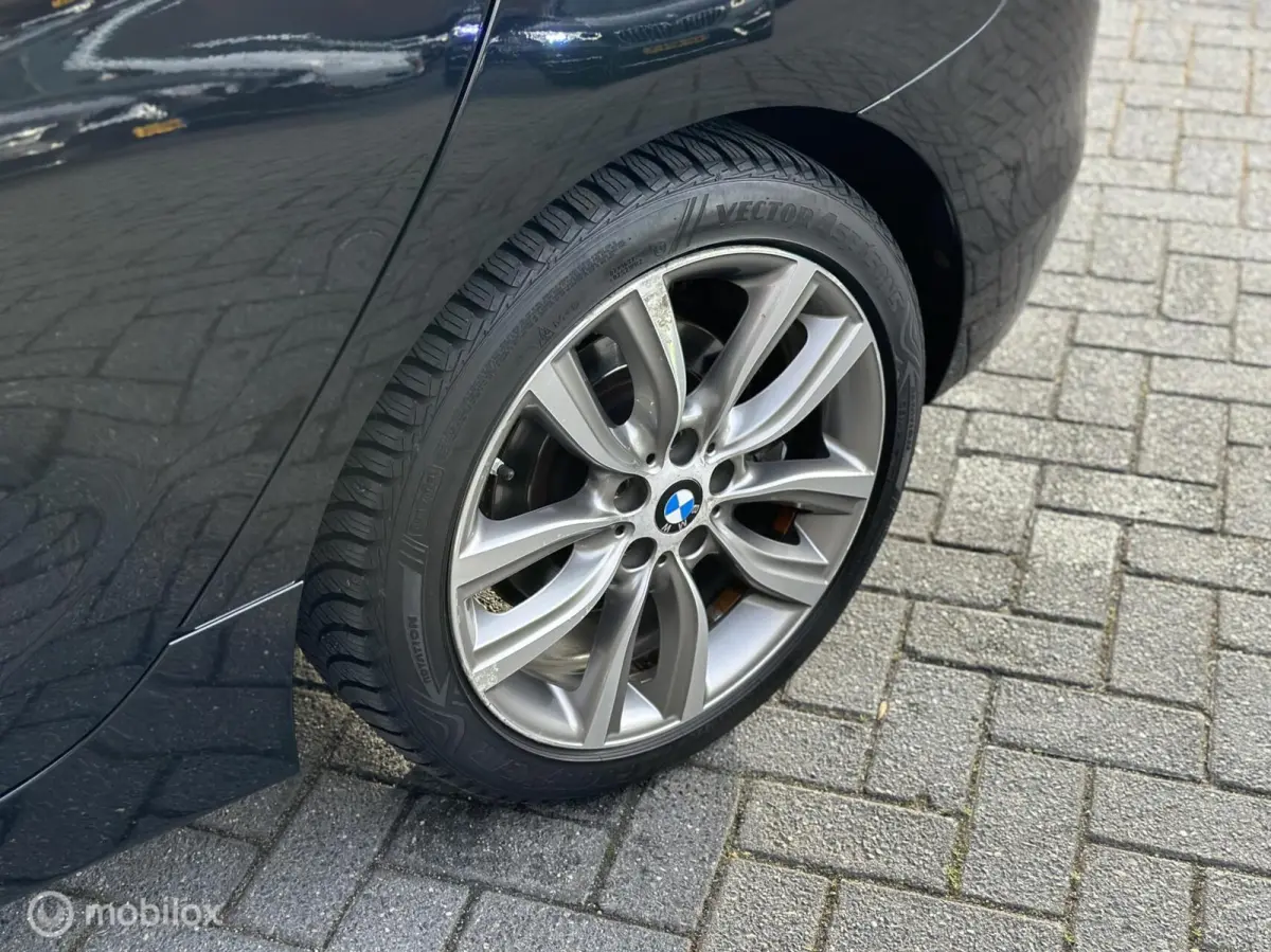 225xe iPerformance Centennial