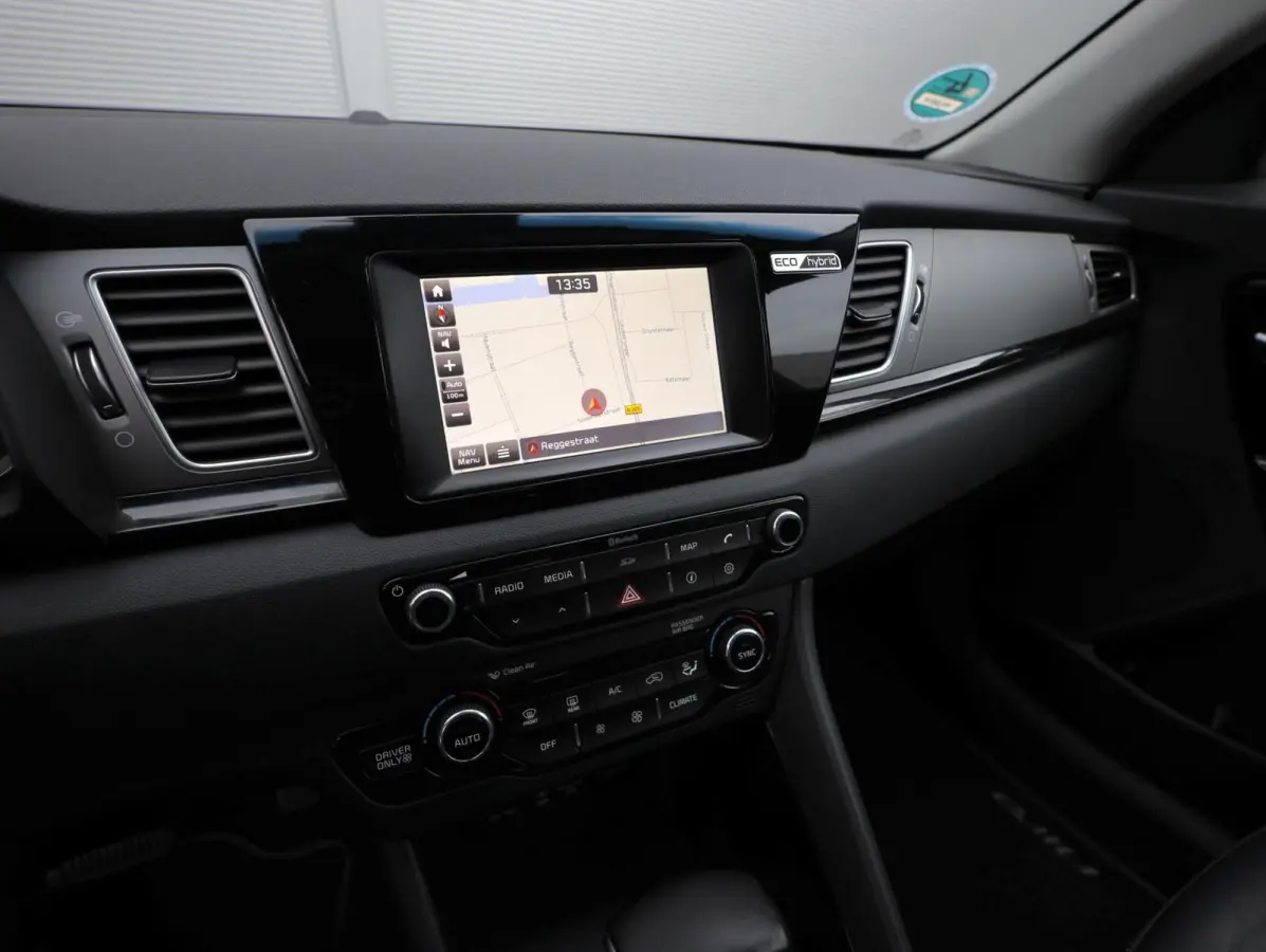 1.6 GDi Hybrid DynamicLine Automaat (Vol-Opties!)