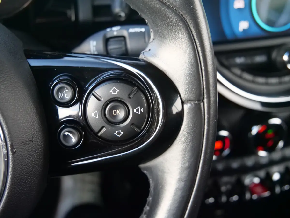 2.0 S 192Pk Sidewalk Edition Automaat Apple Carplay / Harman Kardon / Camera / Adaptive Cruise / HUD