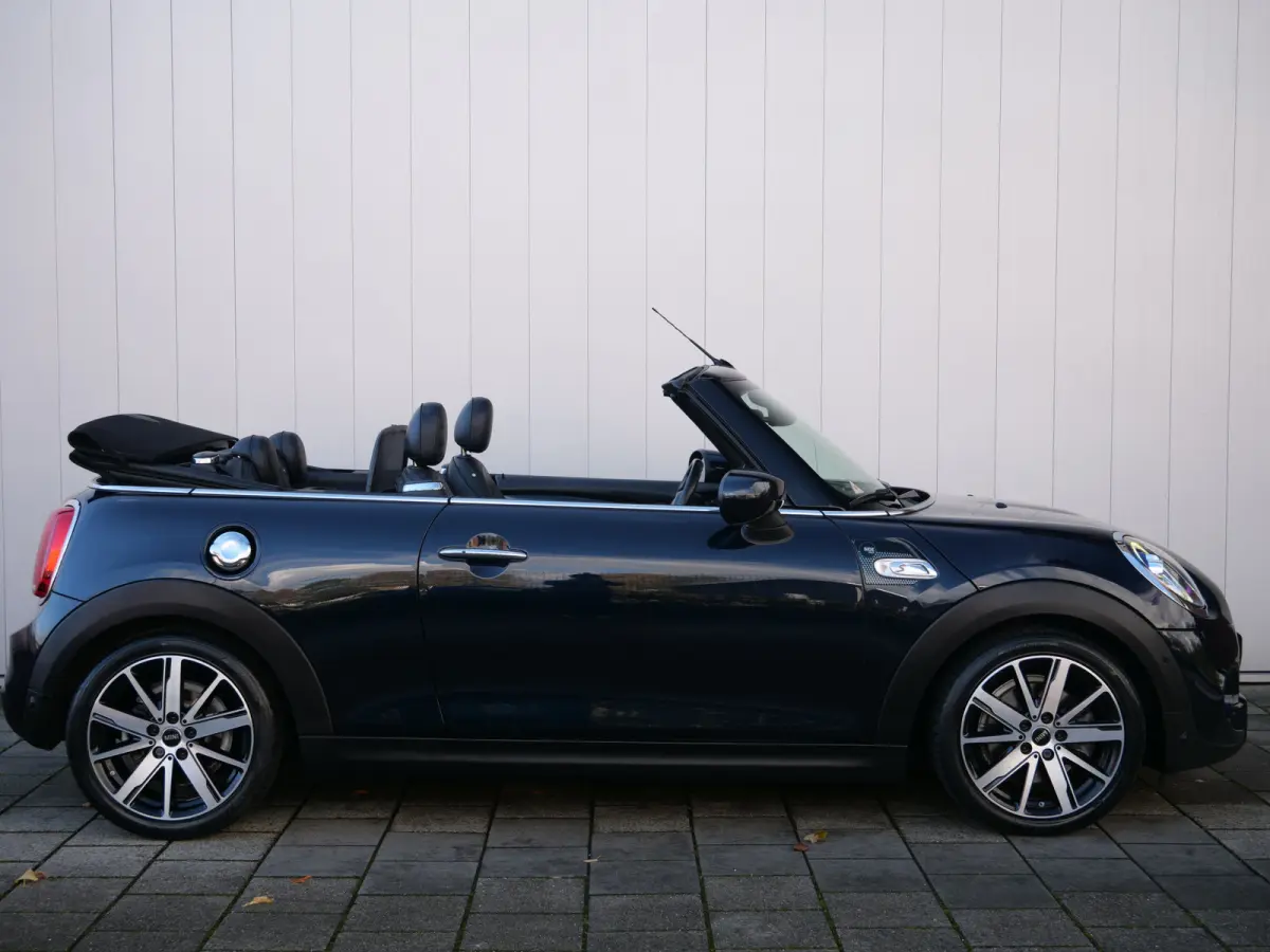 2.0 S 192Pk Sidewalk Edition Automaat Apple Carplay / Harman Kardon / Camera / Adaptive Cruise / HUD