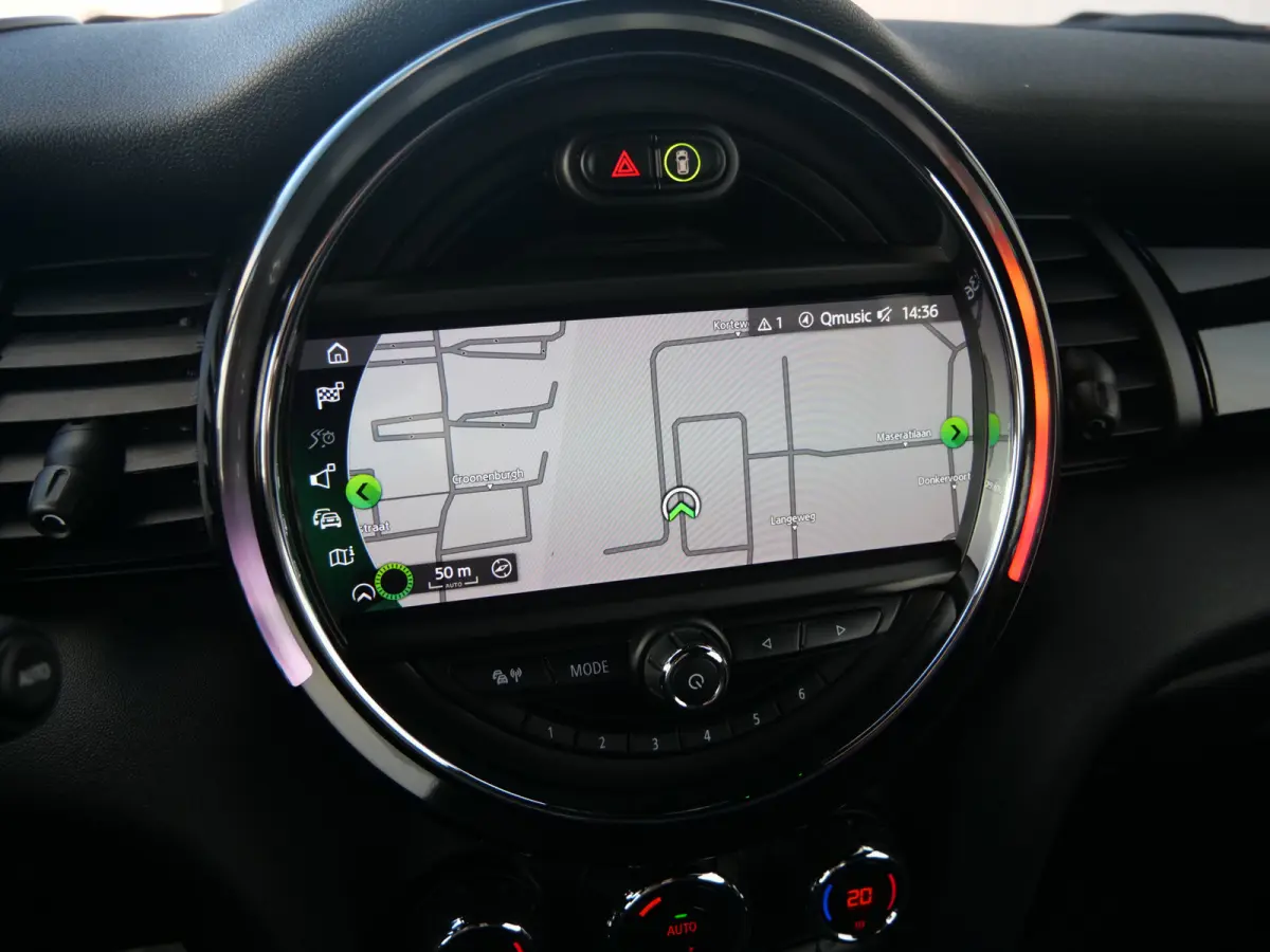 2.0 S 192Pk Sidewalk Edition Automaat Apple Carplay / Harman Kardon / Camera / Adaptive Cruise / HUD