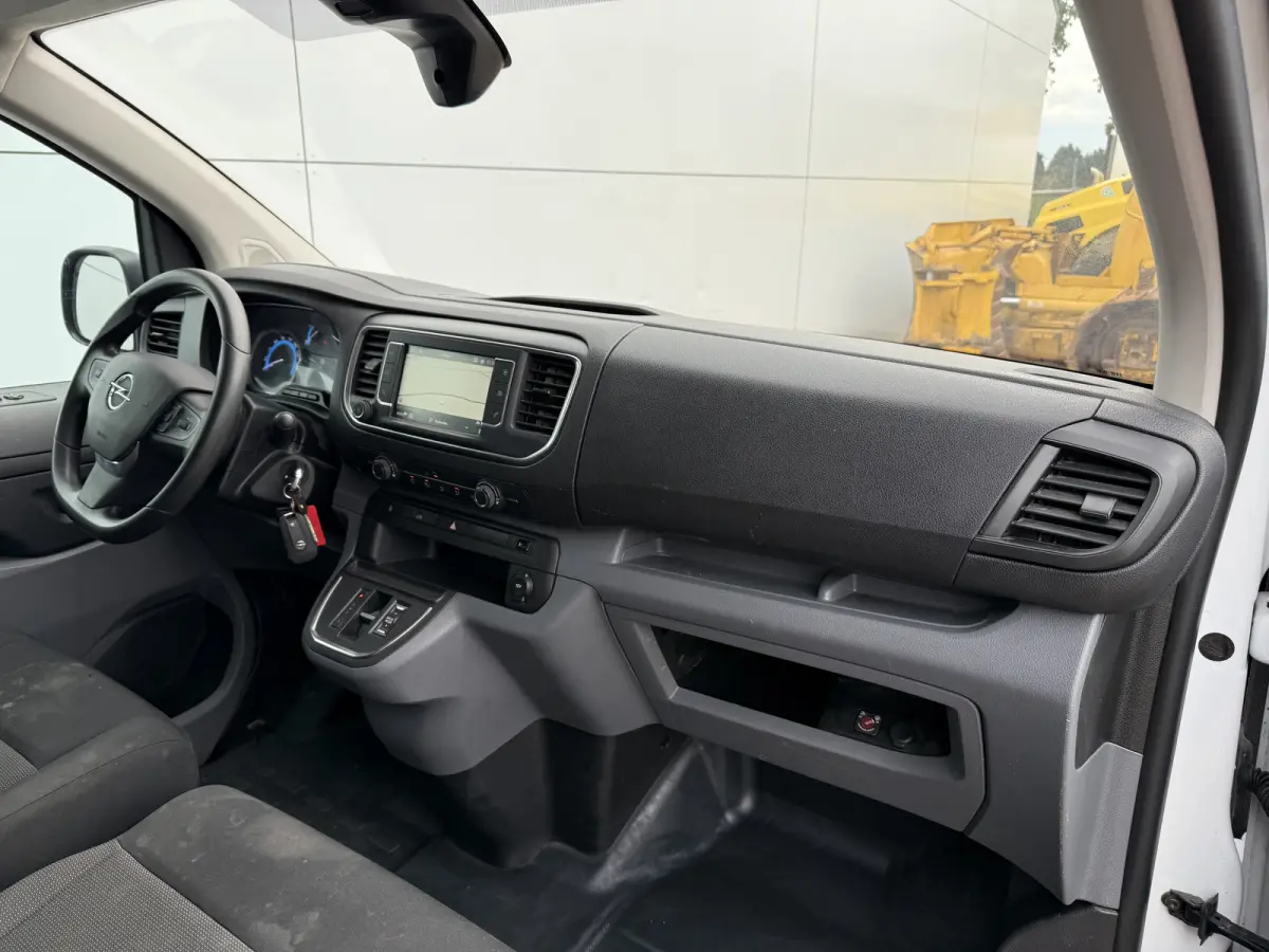 75kWh 136PK L2 330km WLTP Snelladen Imperiaal Climate Control Cruise Control Imperiaal Carplay Navigatie Parkeersensoren