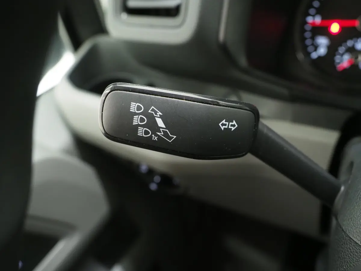 35 2.0 180PK L3H2 | Beklede Laadruimte | Gev. Stoel | Carplay | Camera | Trekhaak