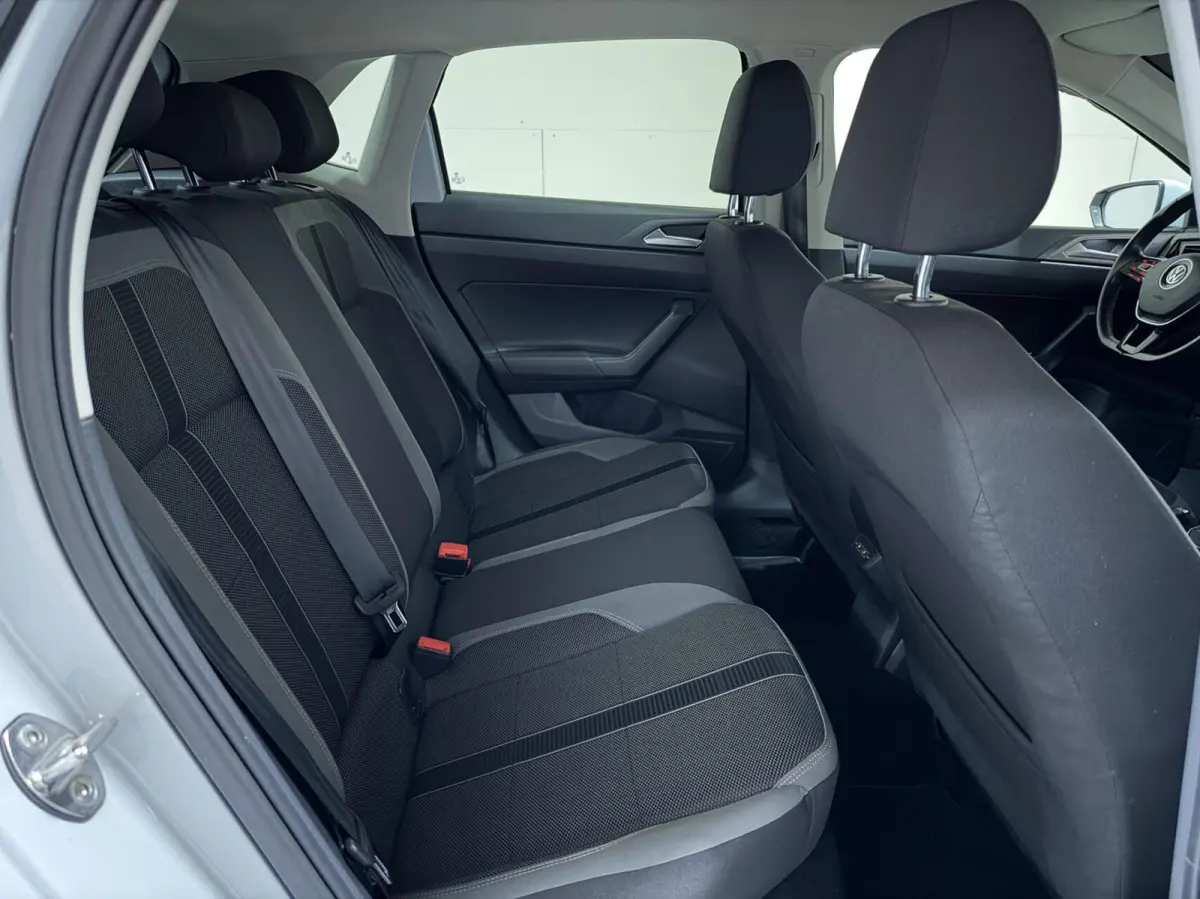 1.0 TSI Highline DSG Carplay ACC Camera NAP