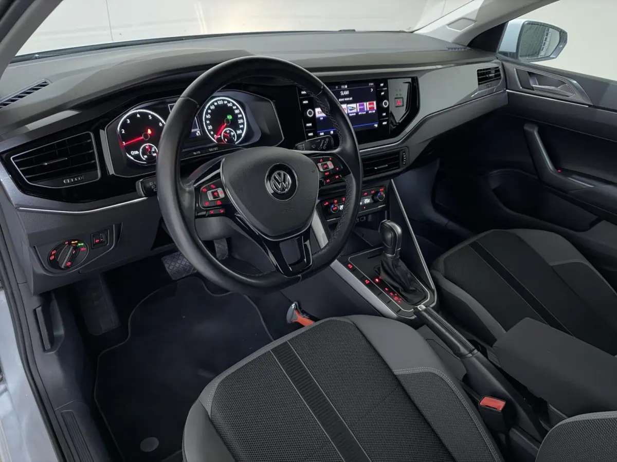 1.0 TSI Highline DSG Carplay ACC Camera NAP