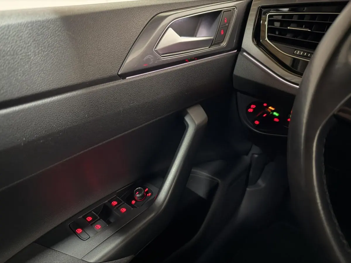 1.0 TSI Highline DSG Carplay ACC Camera NAP