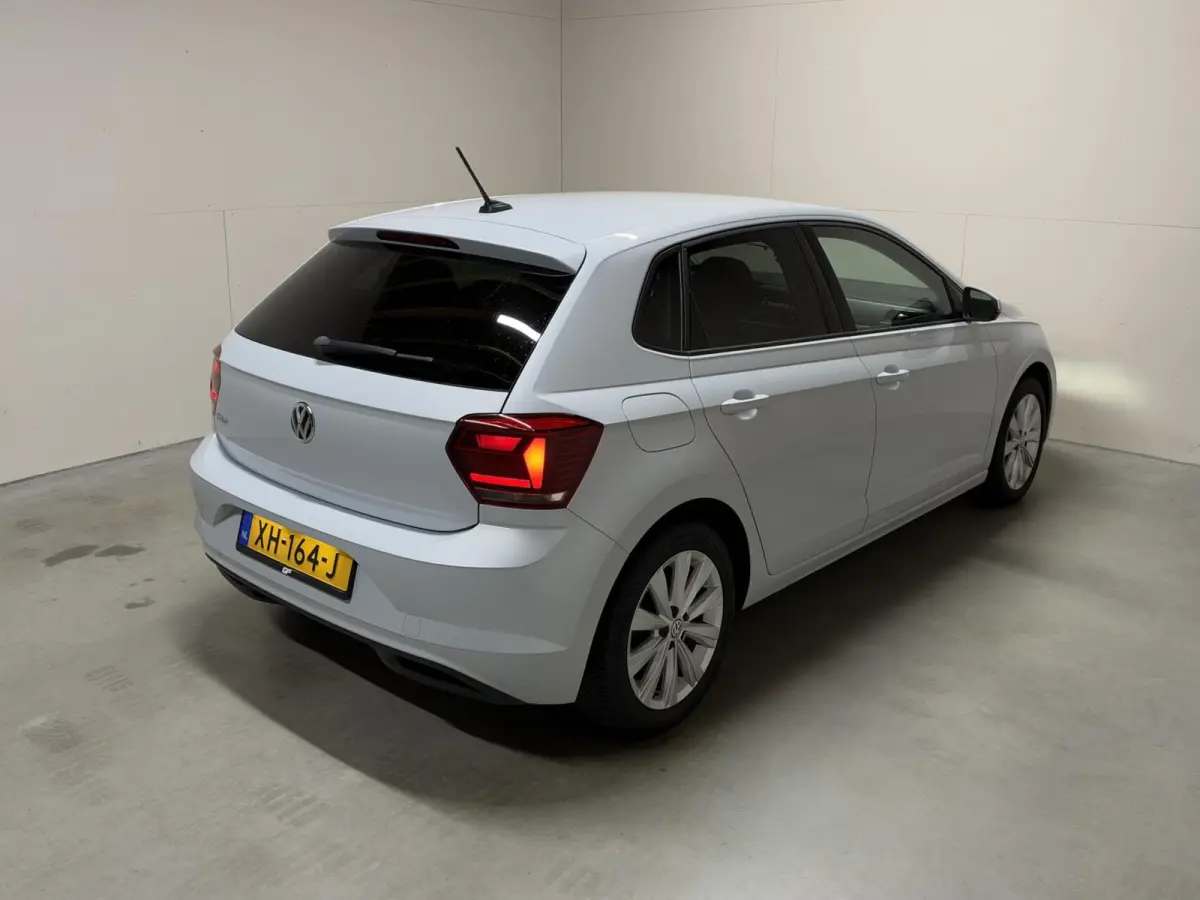 1.0 TSI Highline DSG Carplay ACC Camera NAP