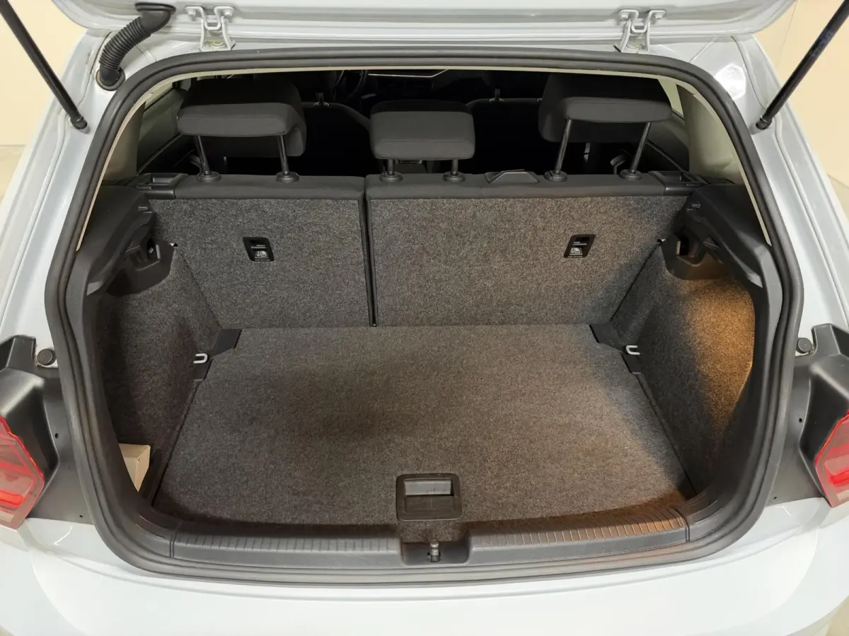 1.0 TSI Highline DSG Carplay ACC Camera NAP