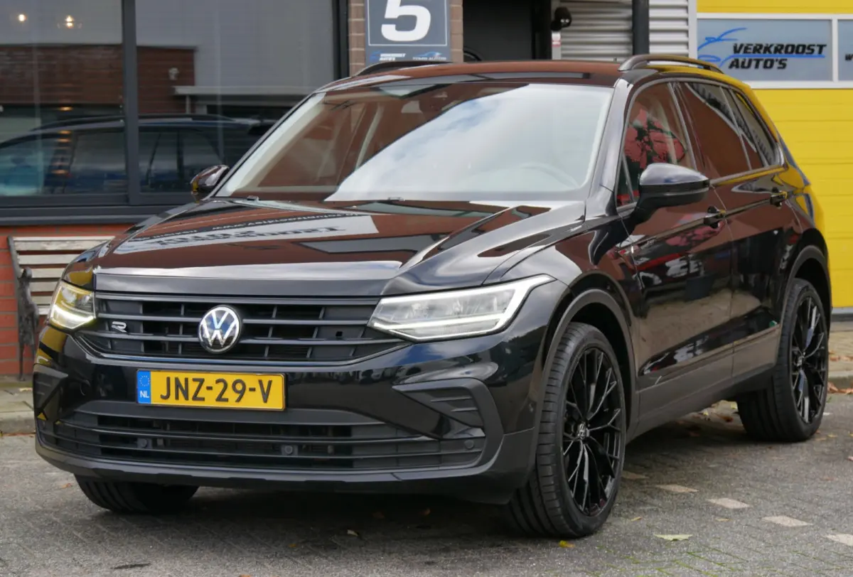1.5 TSI R-Line Business+. camera. CarPlay. stoelverwarming.trekhaak
