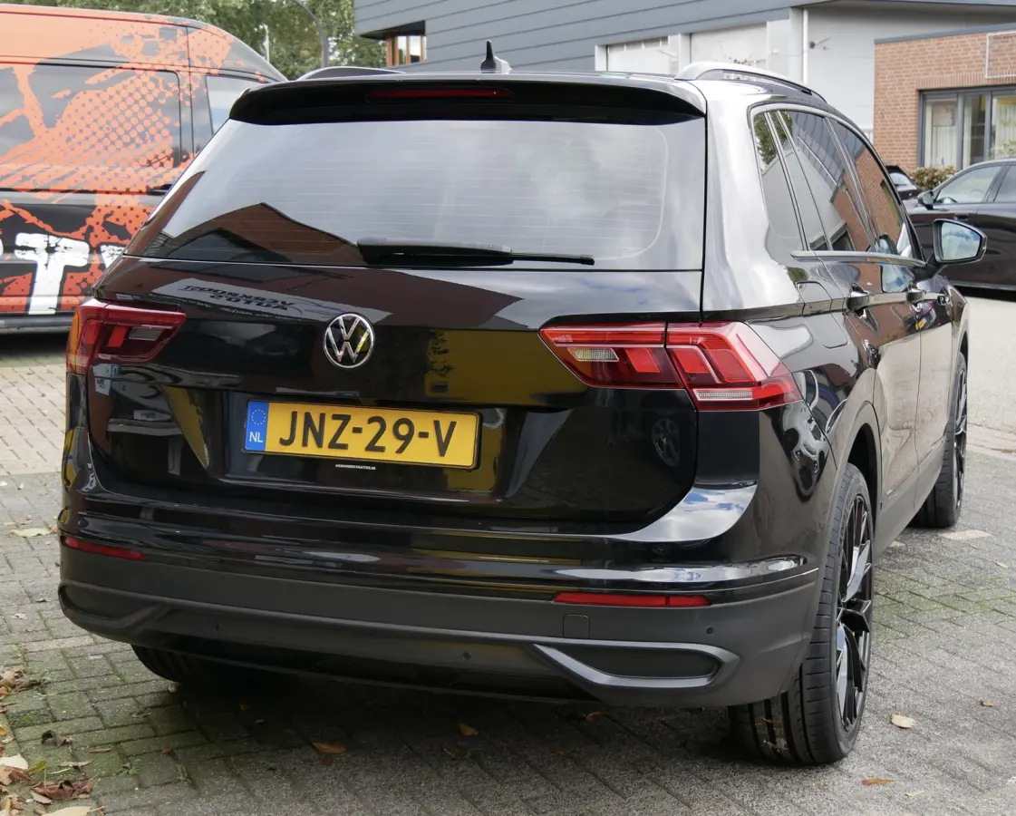 1.5 TSI R-Line Business+. camera. CarPlay. stoelverwarming.trekhaak