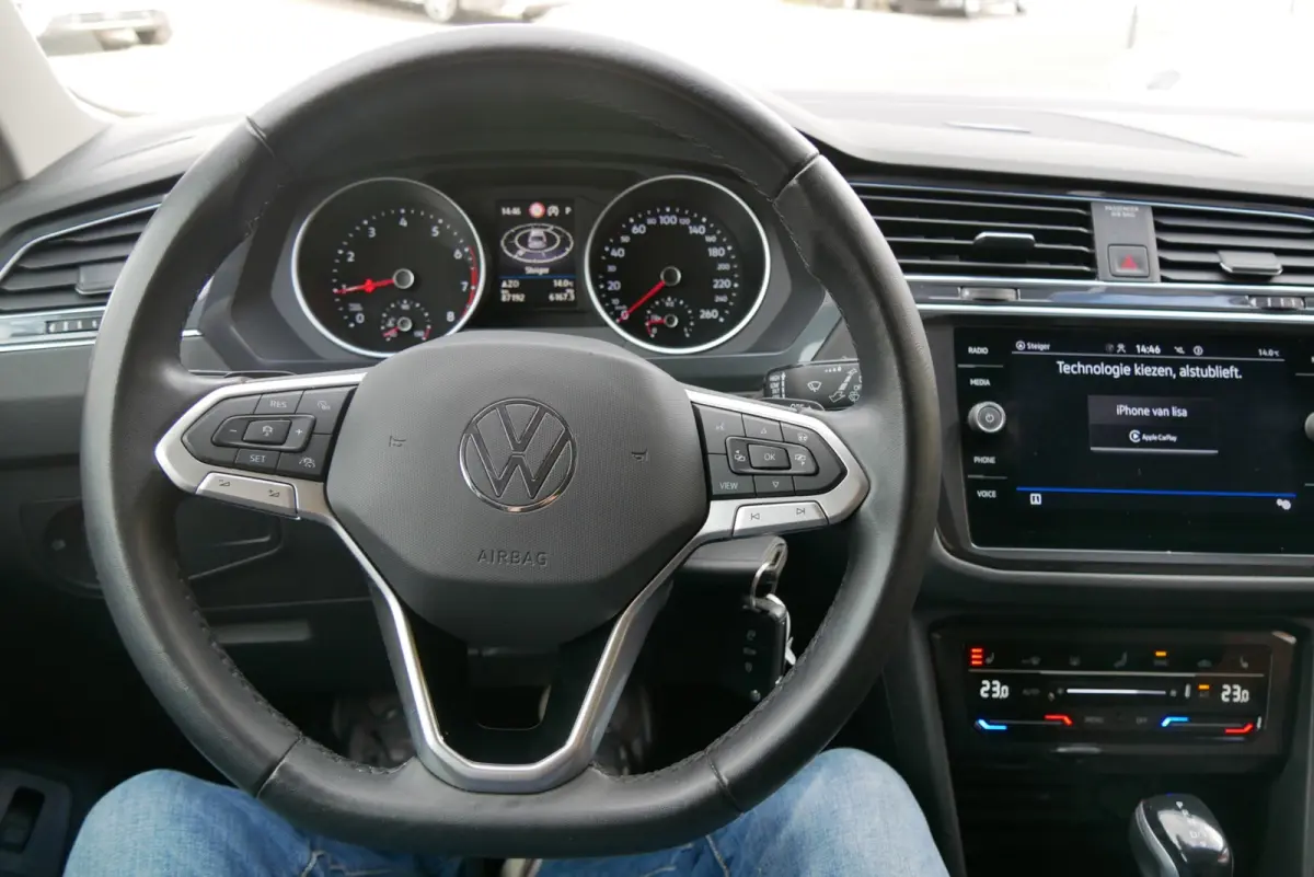 1.5 TSI R-Line Business+. camera. CarPlay. stoelverwarming.trekhaak