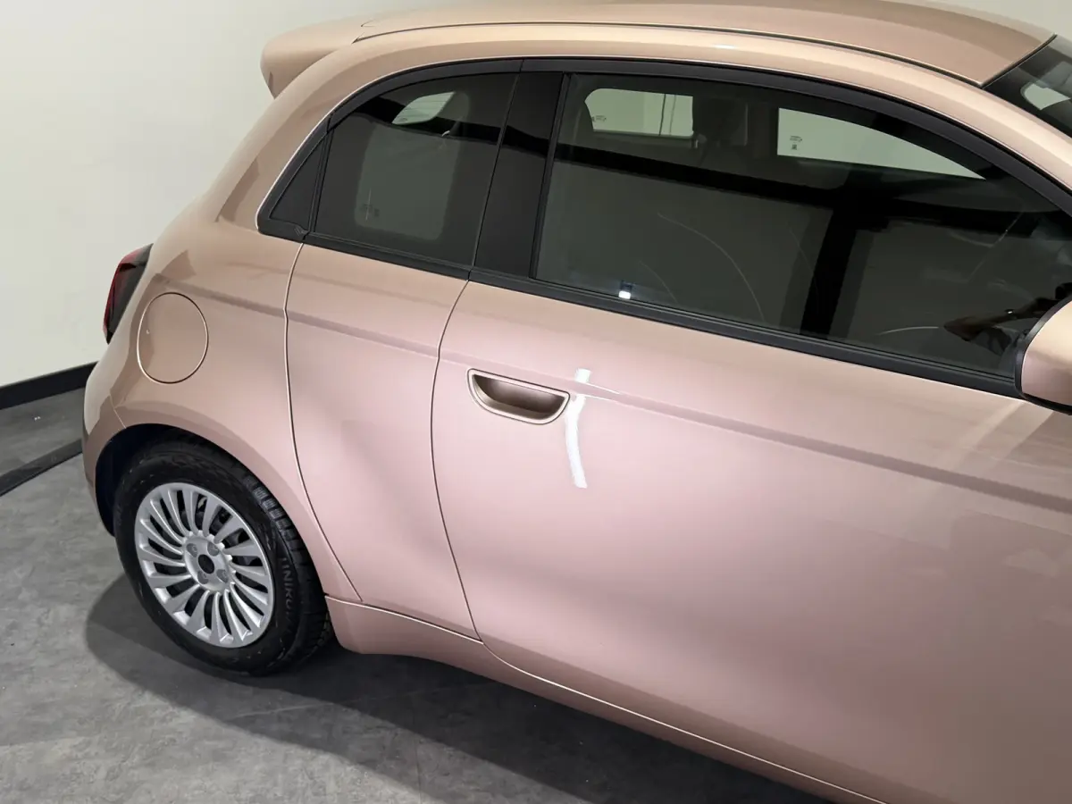 3+1 42 kWh | Apple CarPlay - Android Auto | Stoelen verwarmd | Dodehoek detectie