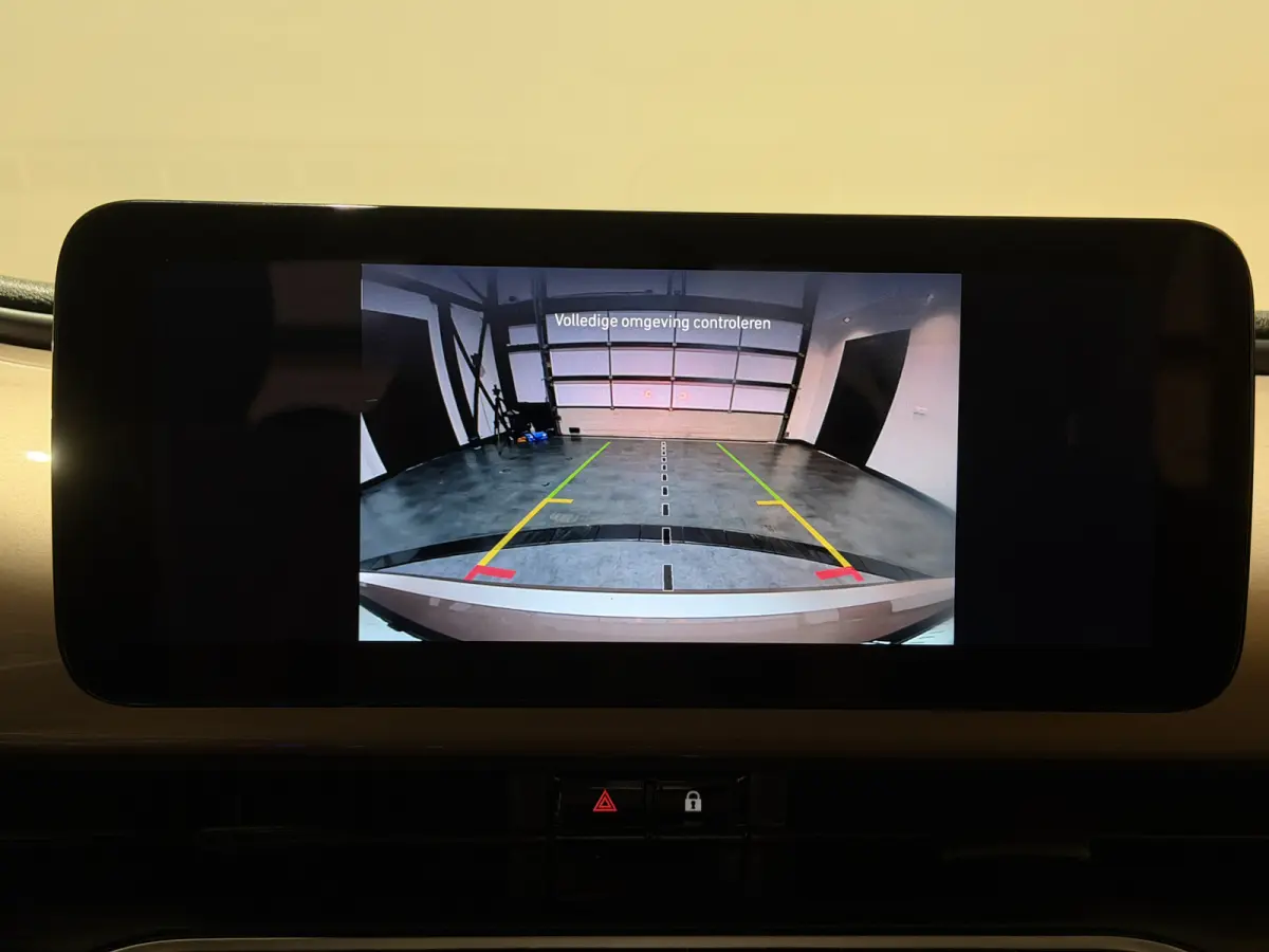 42 kWh | Apple CarPlay - Android Auto | Stoelen verwarmd | Dodehoek detectie Rijklaar