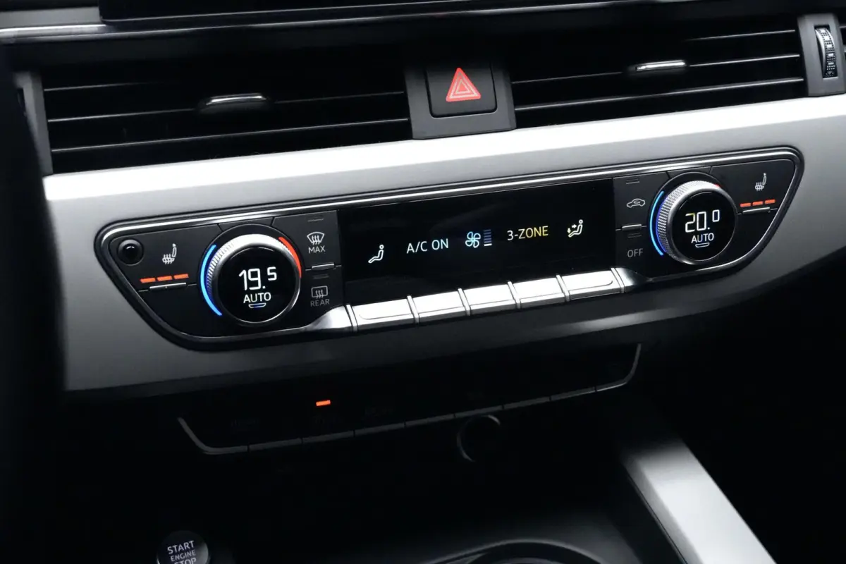 40 TFSI S Line Competition Automaat 204 PK | Pano | Virtual | CarPlay | Sportstoelen + Verwarmd | Acc | Led | Camera |