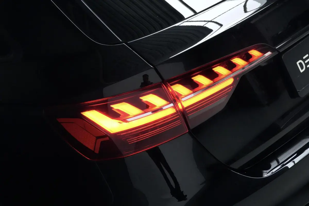 40 TFSI S Line Competition Automaat 204 PK | Pano | Virtual | CarPlay | Sportstoelen + Verwarmd | Acc | Led | Camera |
