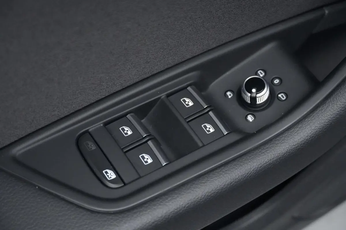 40 TFSI S Line Competition Automaat 204 PK | Pano | Virtual | CarPlay | Sportstoelen + Verwarmd | Acc | Led | Camera |