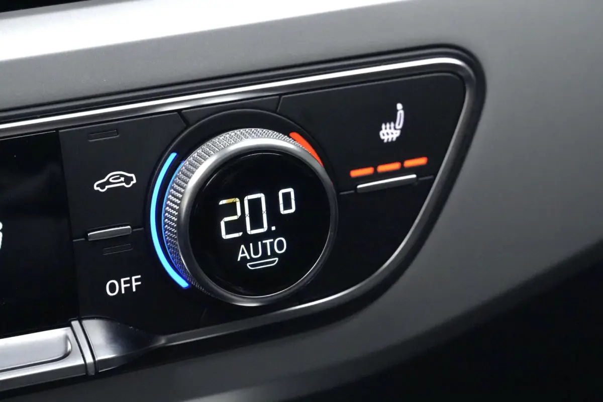 40 TFSI S Line Competition Automaat 204 PK | Pano | Virtual | CarPlay | Sportstoelen + Verwarmd | Acc | Led | Camera |