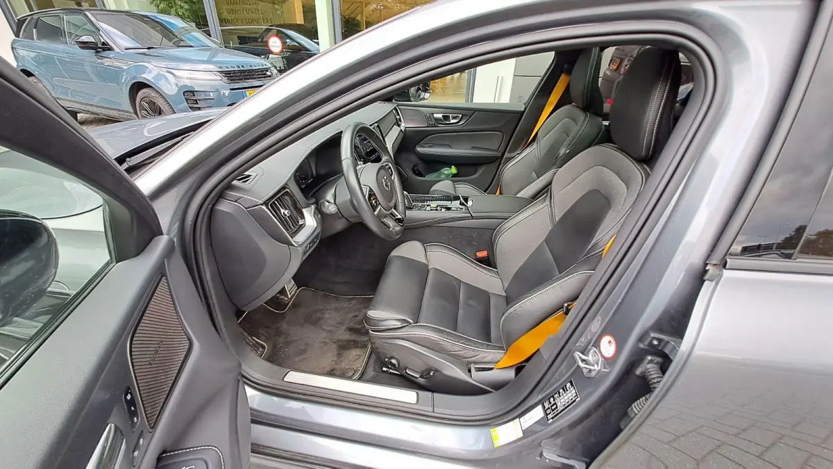 2.0 T8 AWD Polestar Engineered