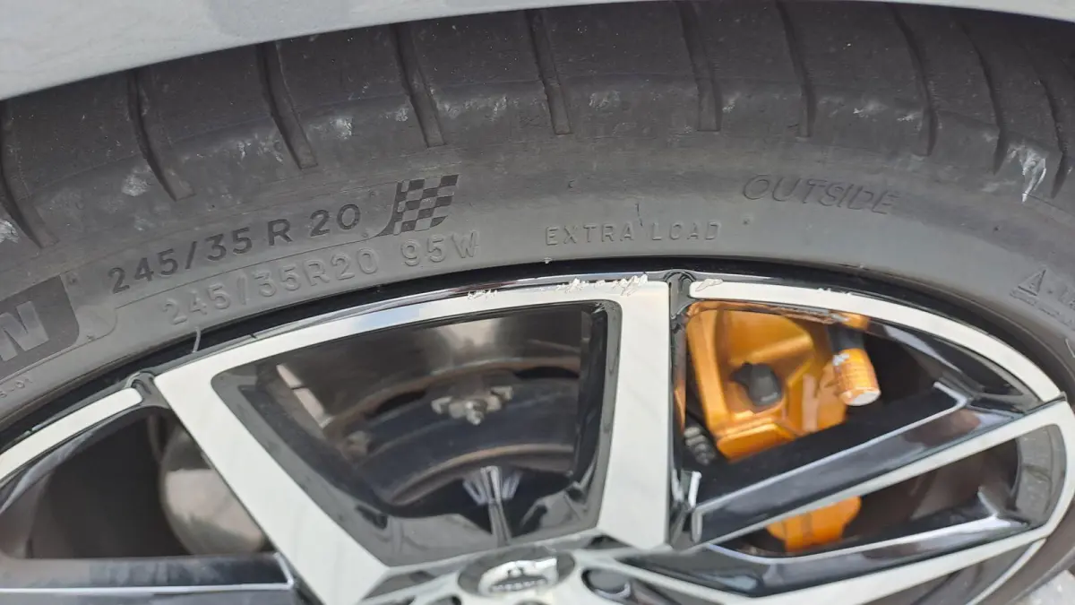 2.0 T8 AWD Polestar Engineered