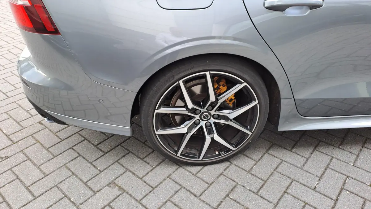2.0 T8 AWD Polestar Engineered