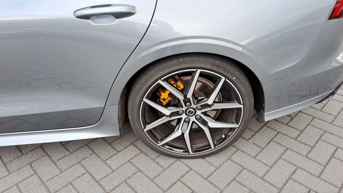 2.0 T8 AWD Polestar Engineered