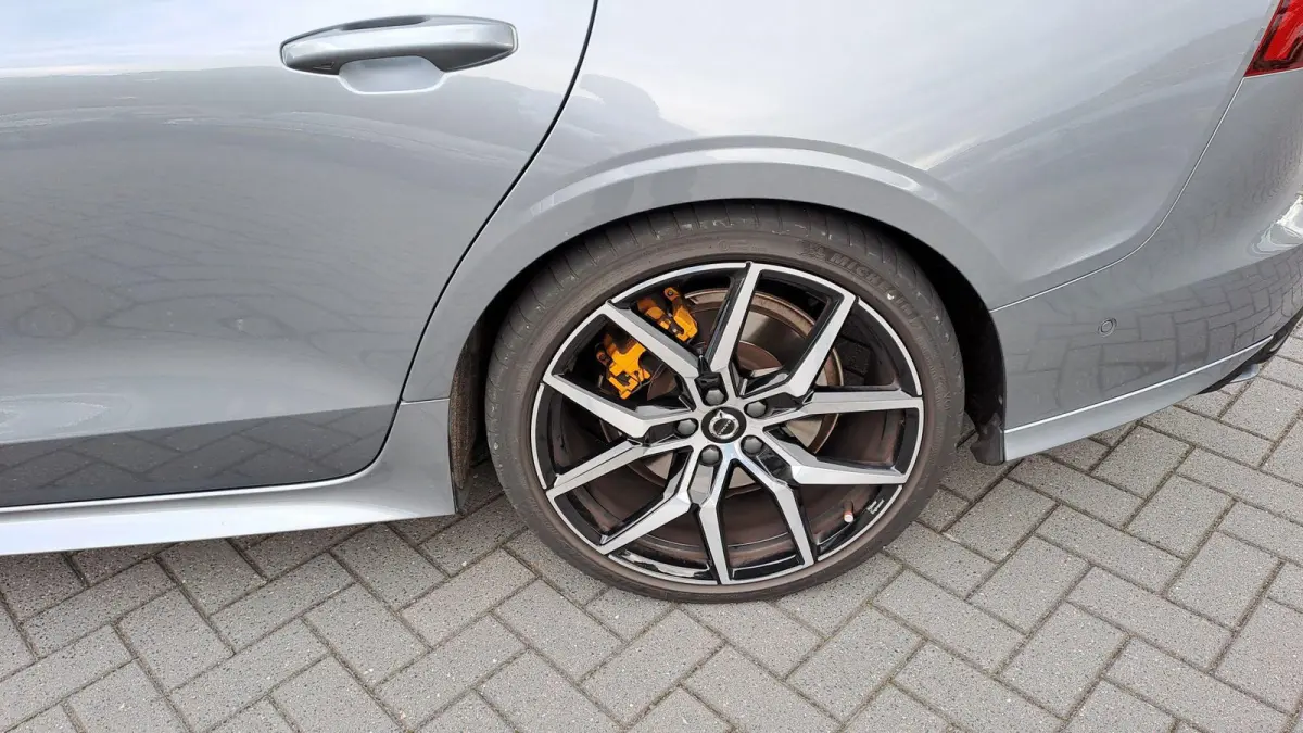 2.0 T8 AWD Polestar Engineered