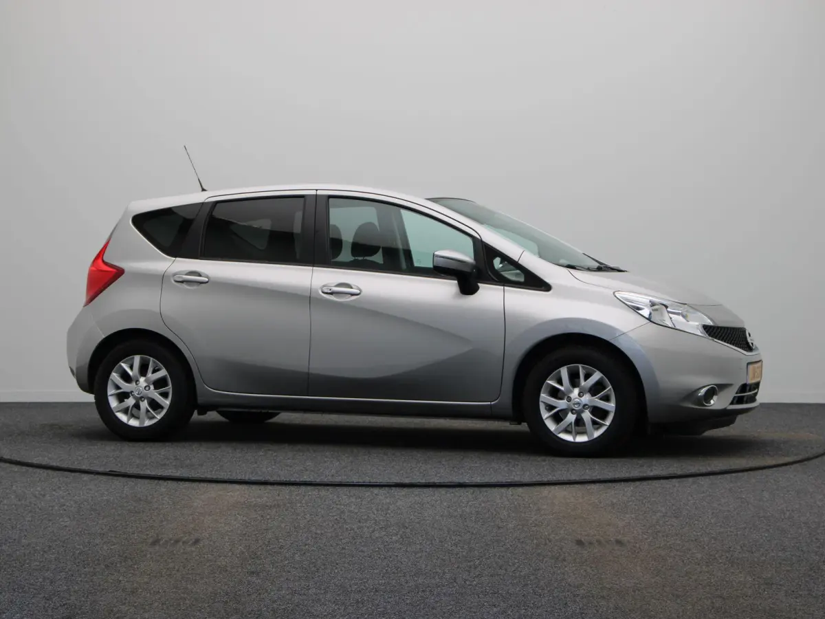 1.2 Connect Edition | All Season Banden | Abd onderhouden | Slechts 47970km!! | Keyless Entry |