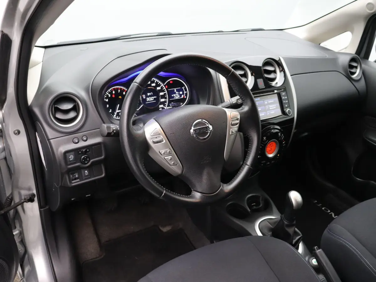 1.2 Connect Edition | All Season Banden | Abd onderhouden | Slechts 47970km!! | Keyless Entry |