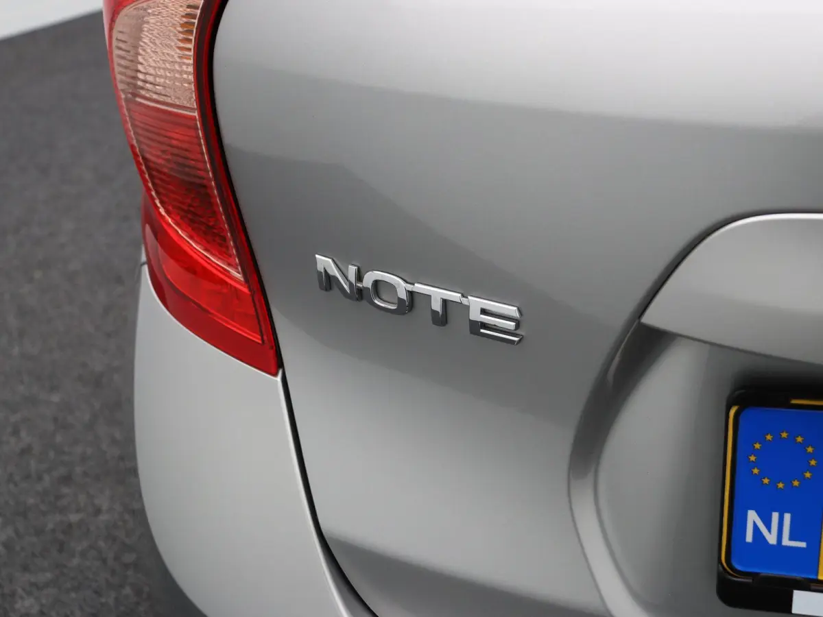 1.2 Connect Edition | All Season Banden | Abd onderhouden | Slechts 47970km!! | Keyless Entry |