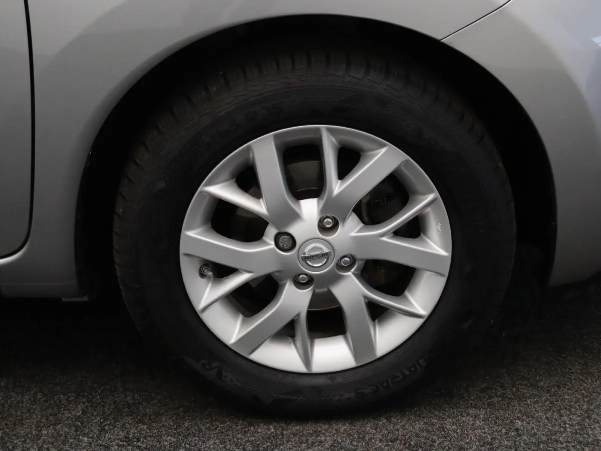 1.2 Connect Edition | All Season Banden | Abd onderhouden | Slechts 47970km!! | Keyless Entry |