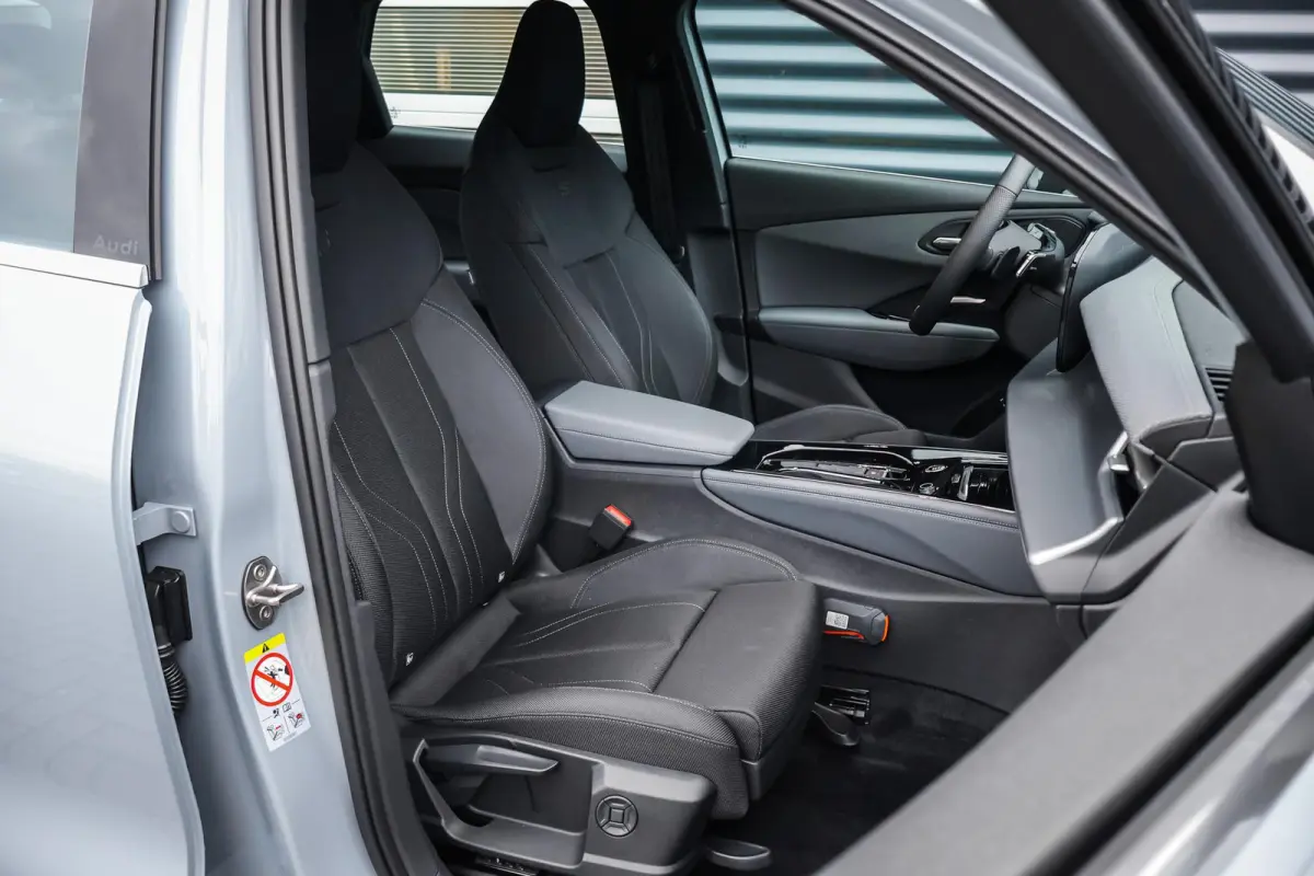 1.5 e-hybrid 272pk S edition | Trekhaak | 19" Velgen | Geheugen Bestuurdersstoel