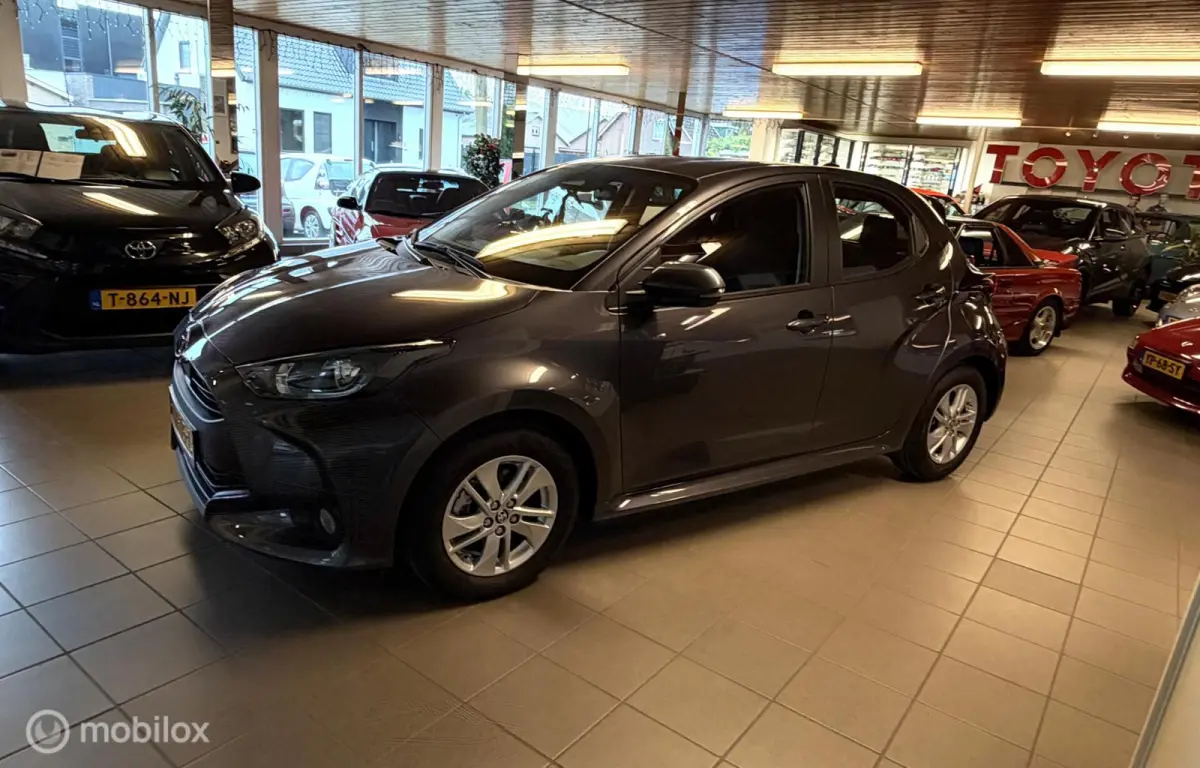 1.5 Hybrid 115 Active Facelift. 16.378 Km
