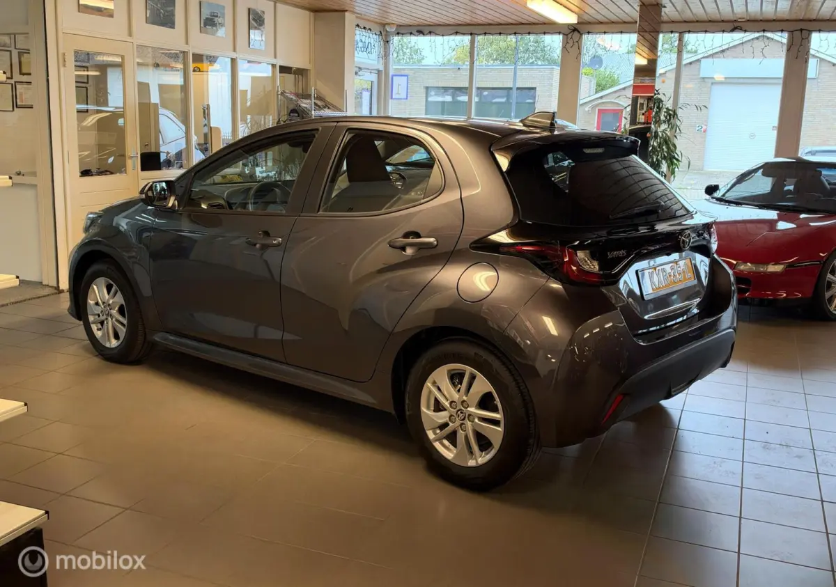 1.5 Hybrid 115 Active Facelift. 16.378 Km