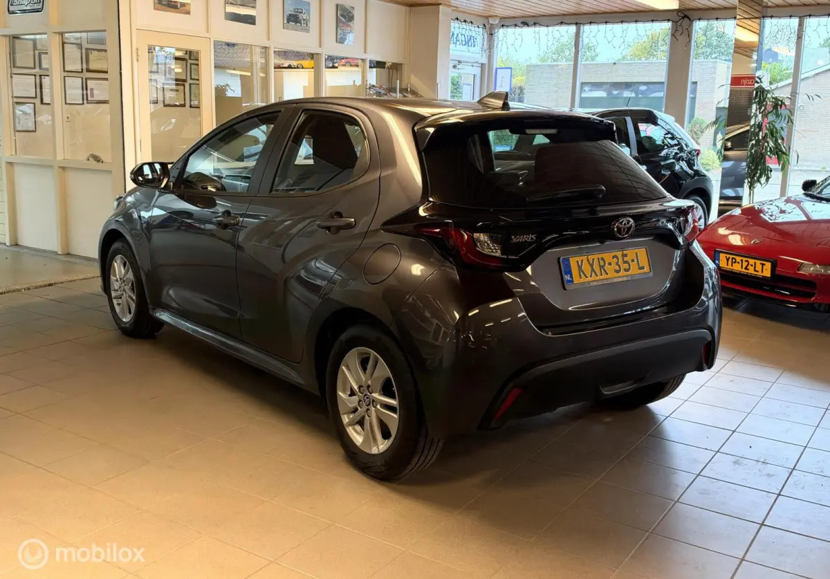 1.5 Hybrid 115 Active Facelift. 16.378 Km
