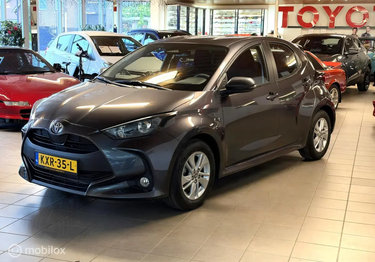 1.5 Hybrid 115 Active Facelift. 16.378 Km