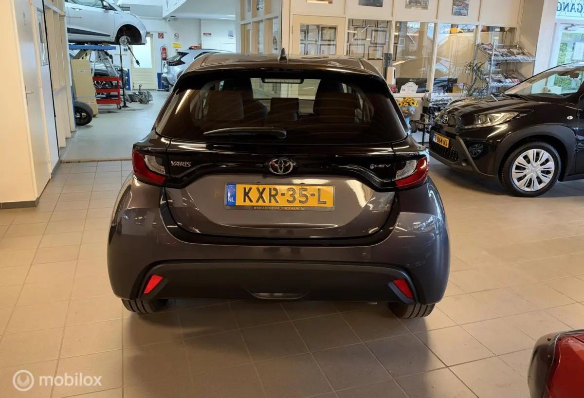1.5 Hybrid 115 Active Facelift. 16.378 Km