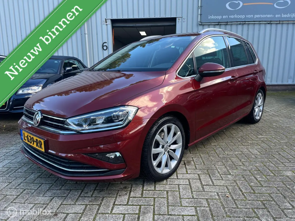 Volkswagen Golf Sportsvan 2019 Benzine Automatisch leasen