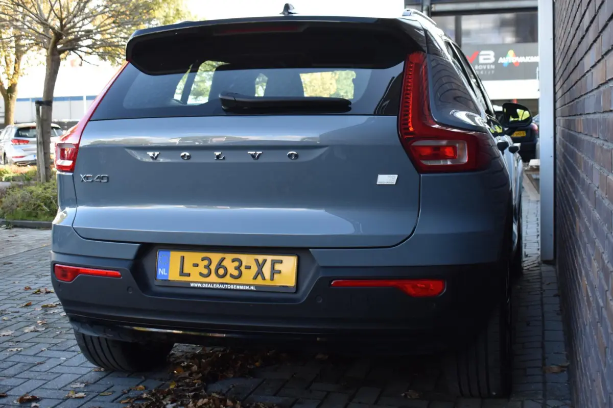 P8 AWD R-Design 78kwh