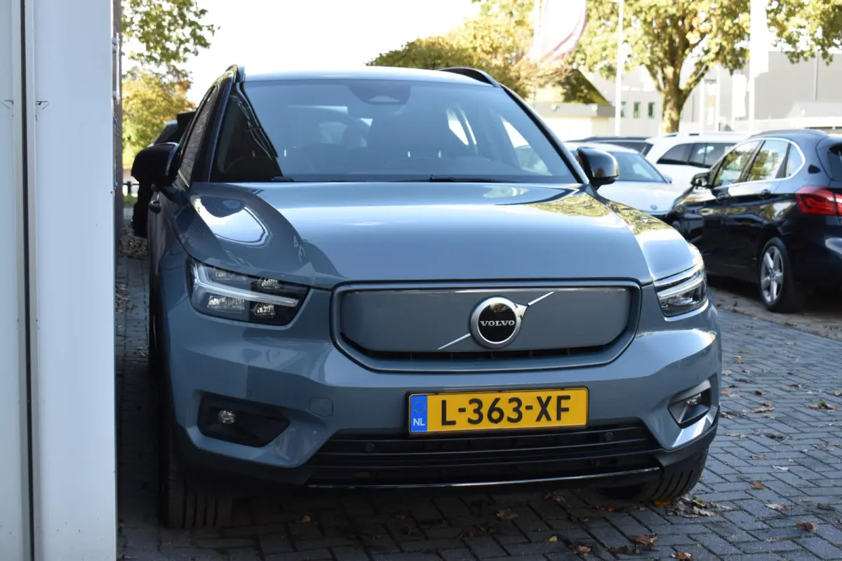P8 AWD R-Design 78kwh
