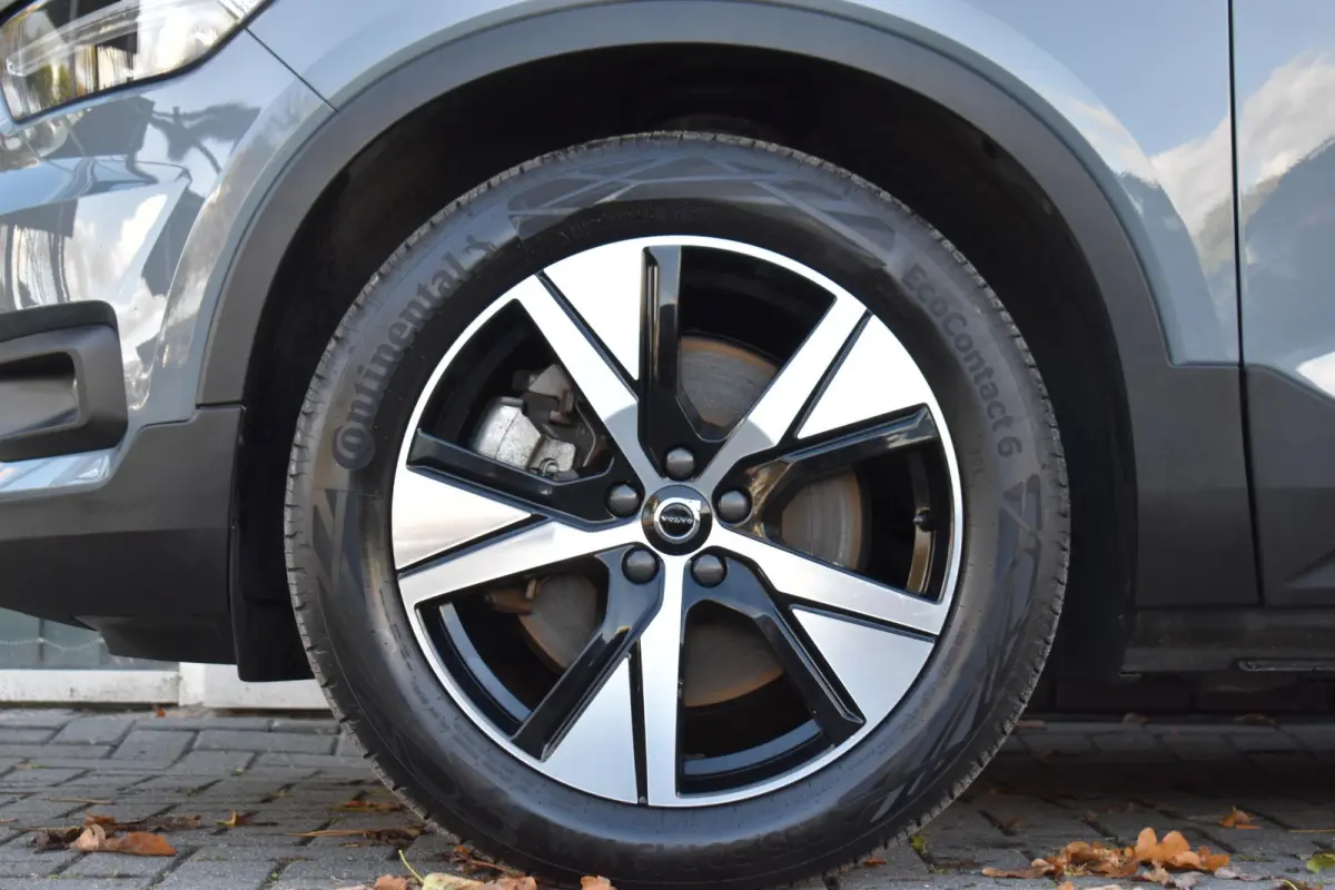 P8 AWD R-Design 78kwh