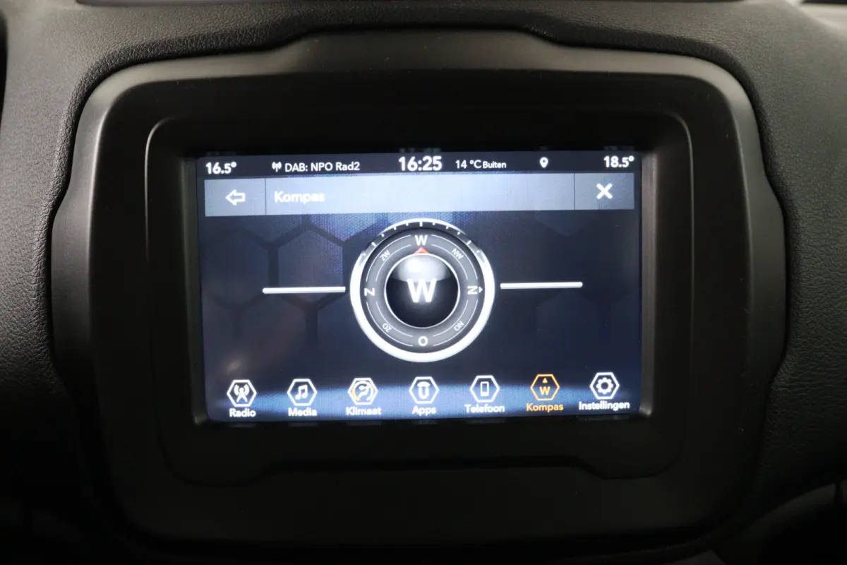 1.3T DDCT Longitude | Automaat! | Navi By App | Clima | Cruise Control | DAB | Parkeersensoren | Lichtmetalen Velgen | Keyless Start