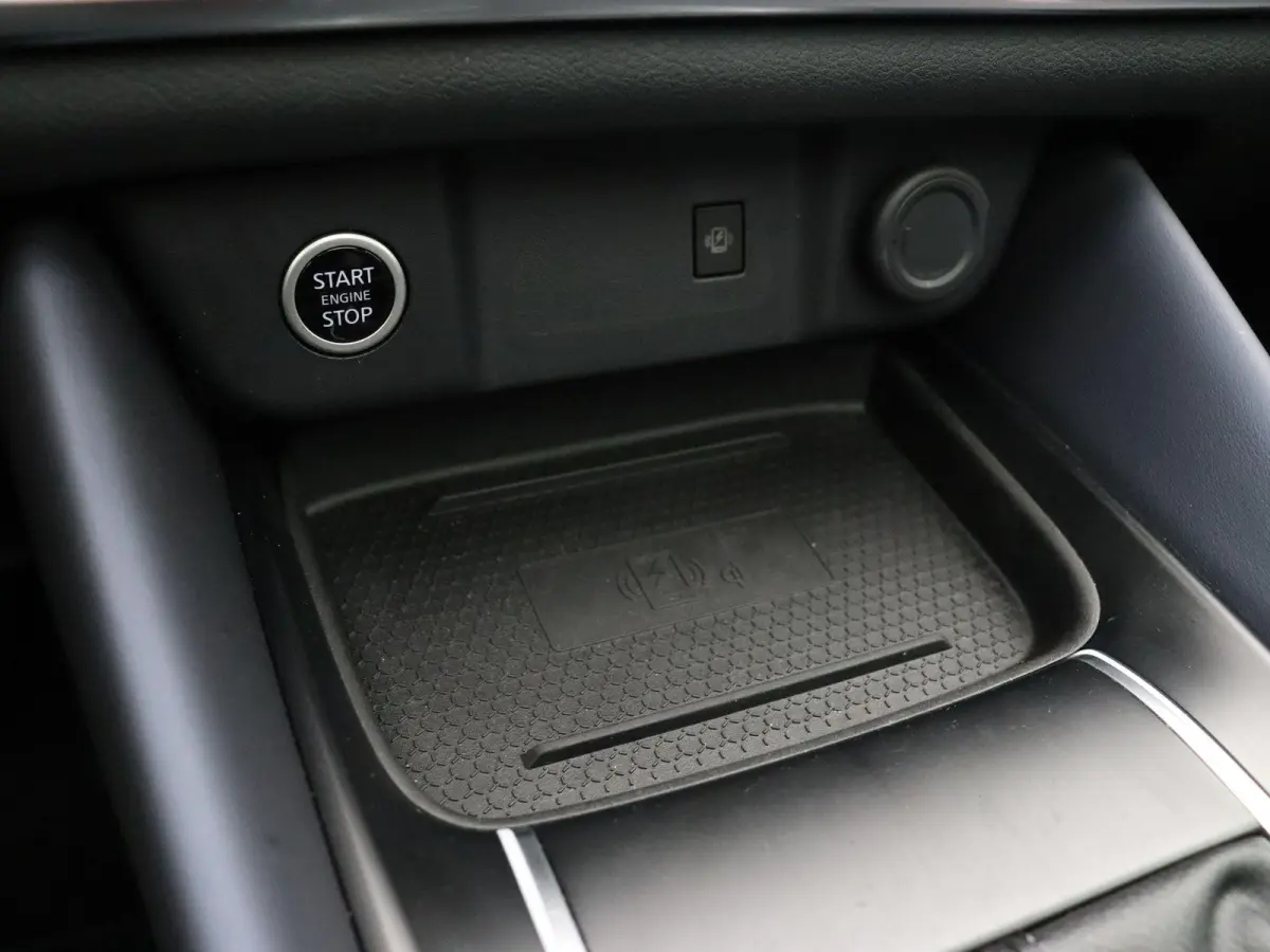 1.3 MHEV Tekna Plus | Trekhaak | Lederen Bekleding | Bose Audio | Panoramadak |