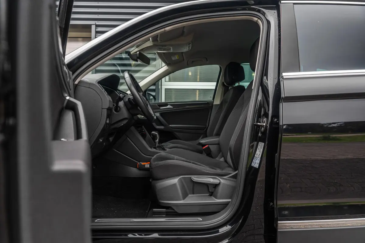 1.5 TSI 150pk DSG Elegance | CarPlay/Android Auto | Trekhaak | Achterklep Elektrisch
