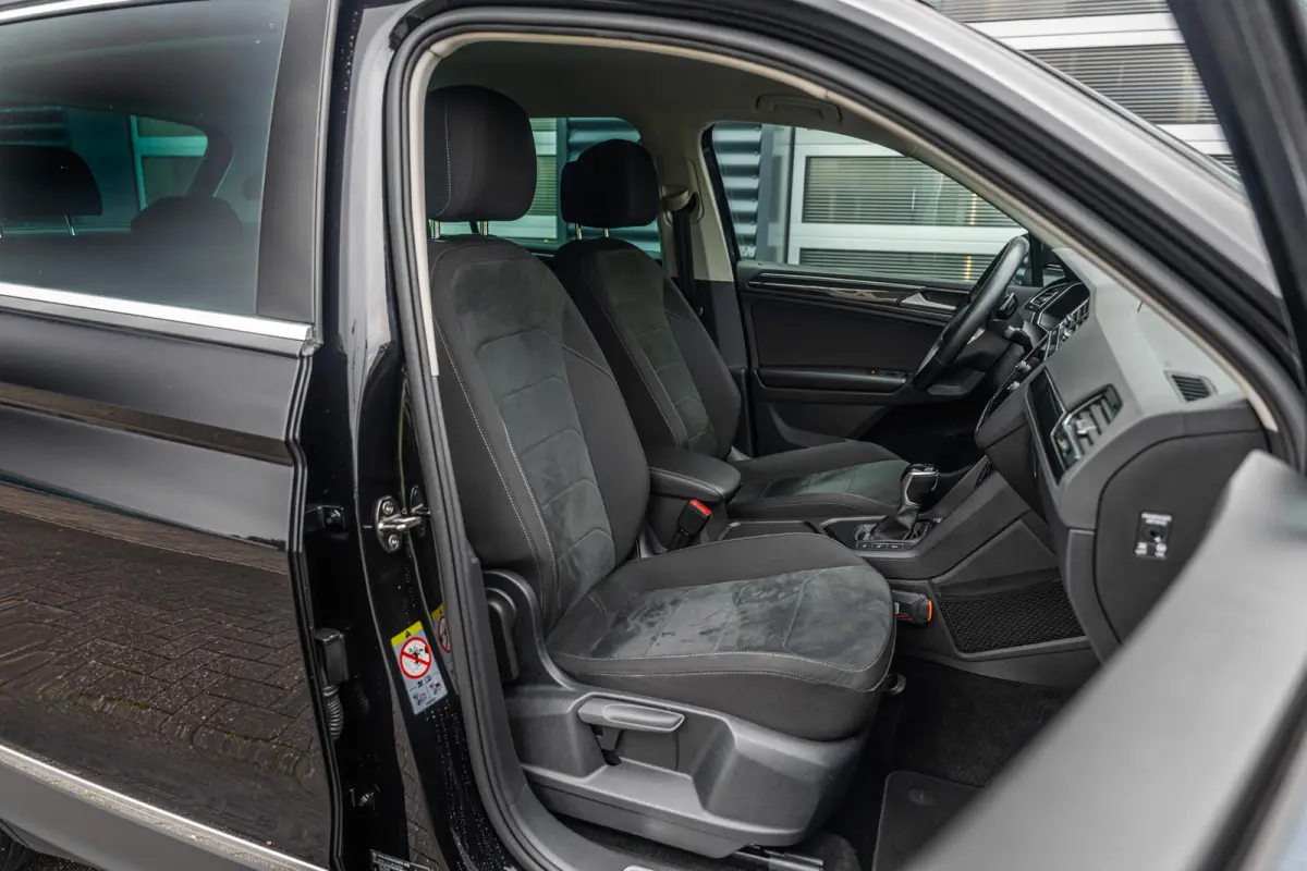 1.5 TSI 150pk DSG Elegance | CarPlay/Android Auto | Trekhaak | Achterklep Elektrisch